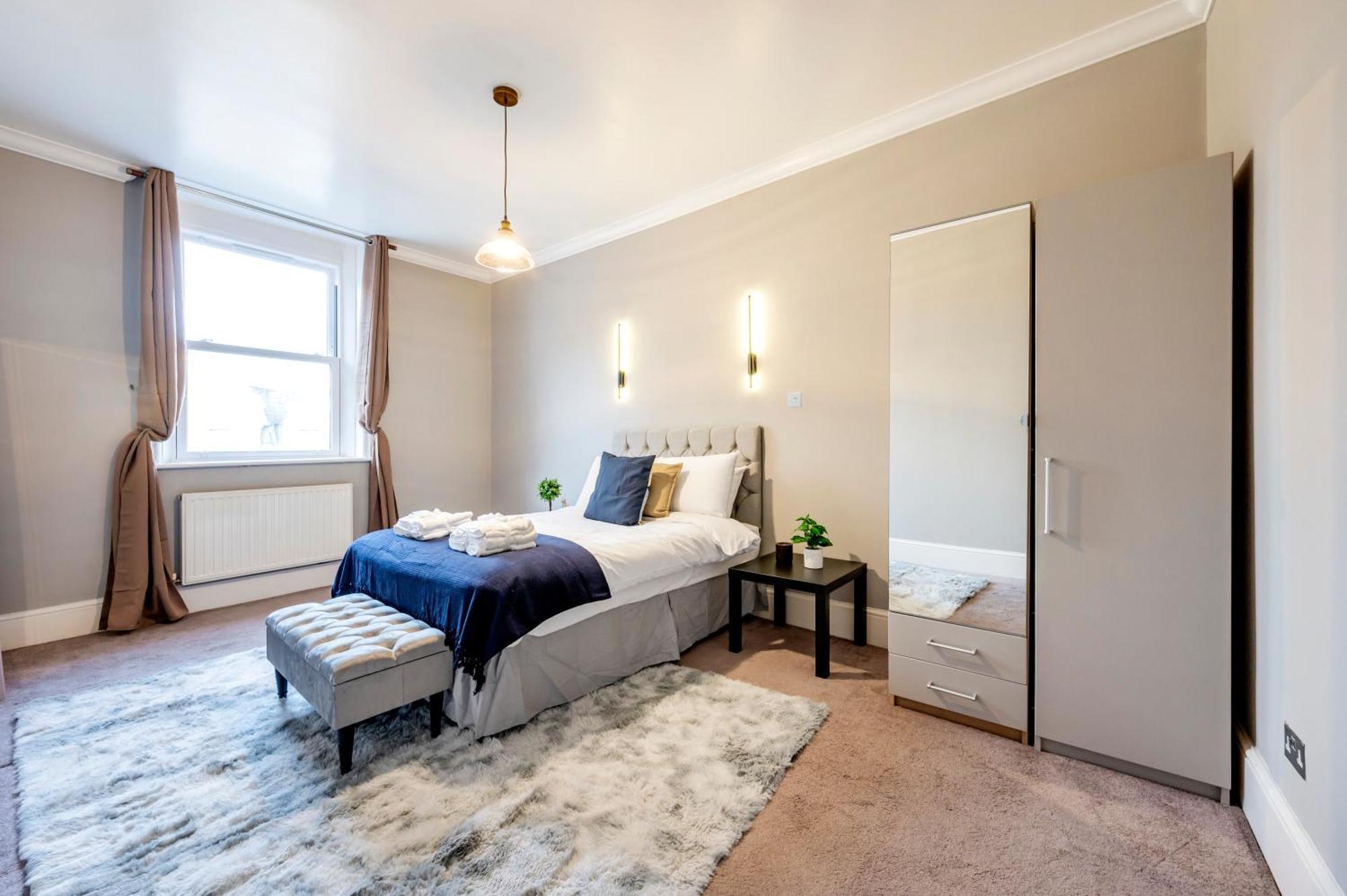 Large 1 Bedroom In Center Of London 3 Dış mekan fotoğraf