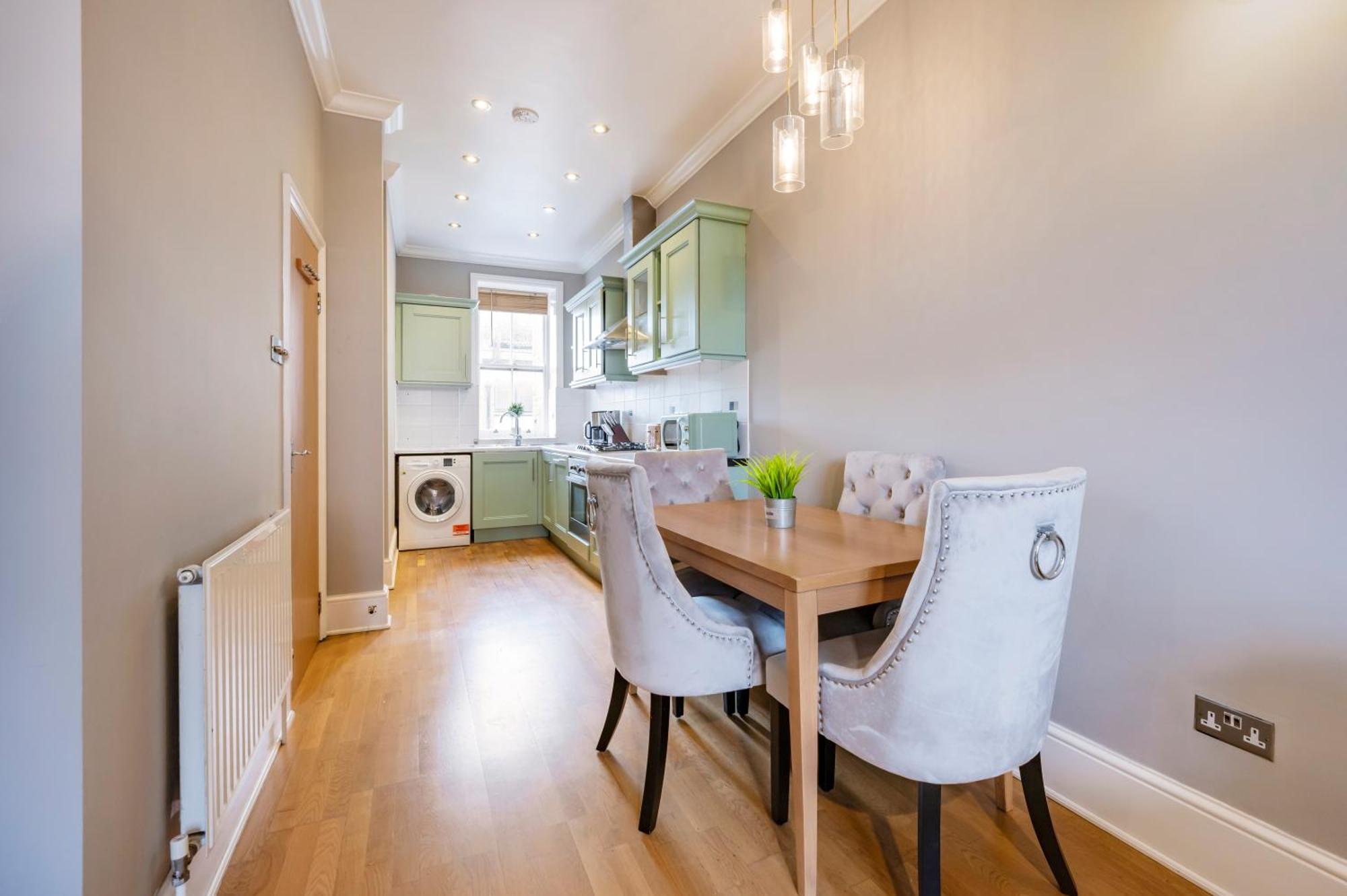 Large 1 Bedroom In Center Of London 3 Dış mekan fotoğraf