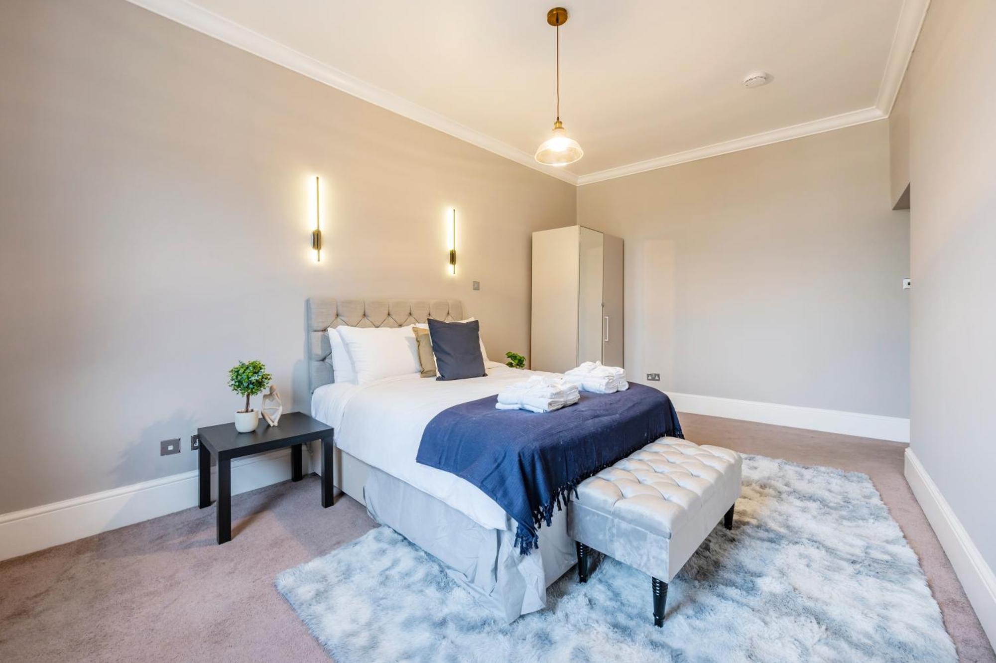 Large 1 Bedroom In Center Of London 3 Dış mekan fotoğraf